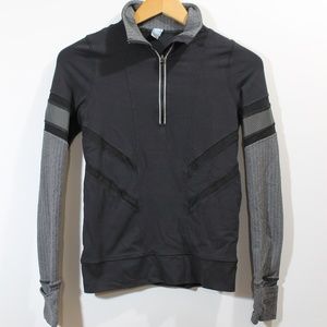 Ivivva 1/4 zip top. sz 12